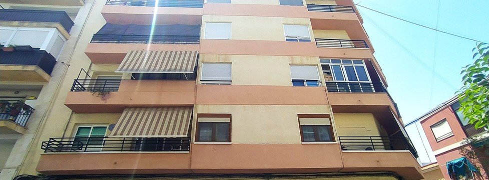 Piso en venta  en Calle Juan De La Cierva Elda Alicante