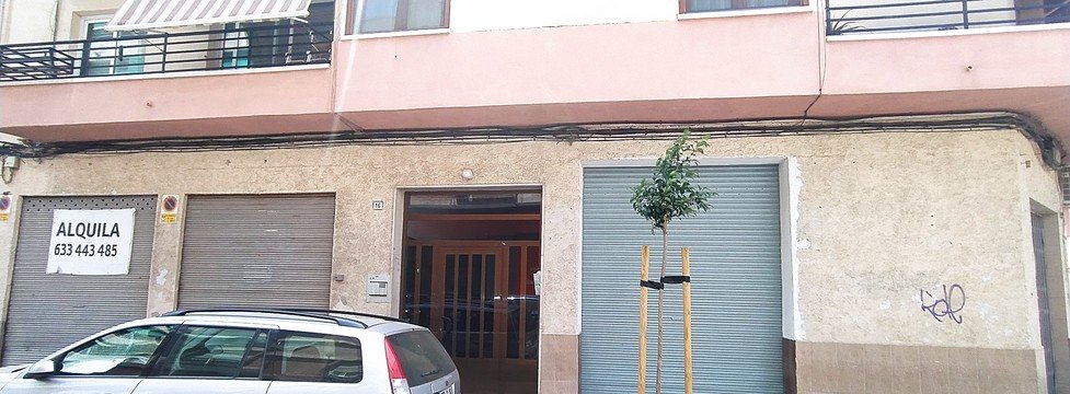 Piso en venta  en Calle Juan De La Cierva Elda Alicante