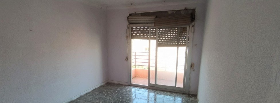 Piso en venta  en Calle Juan De La Cierva Elda Alicante