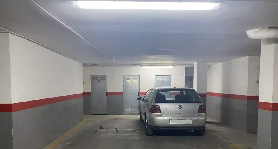 Garaje en venta  en  Vicent Andres Estelles Benignim Valencia