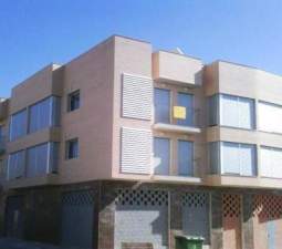 Compra garaje por 3.900 con 30m en cde serra, Massamagrell