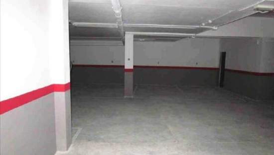 Compra garaje por 3.900 con 30m en cde serra, Massamagrell