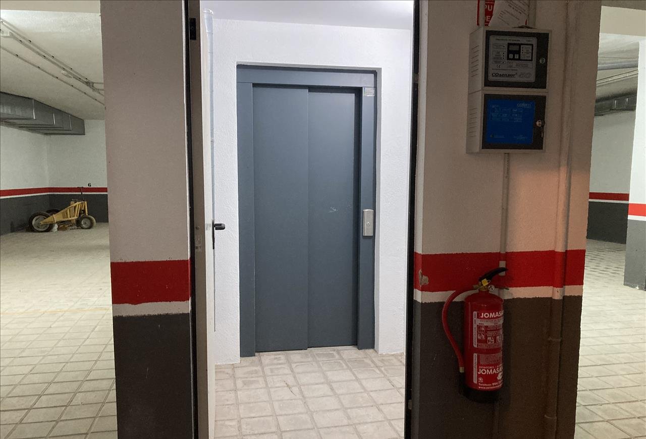 Garaje en venta en Almazora, Castellón