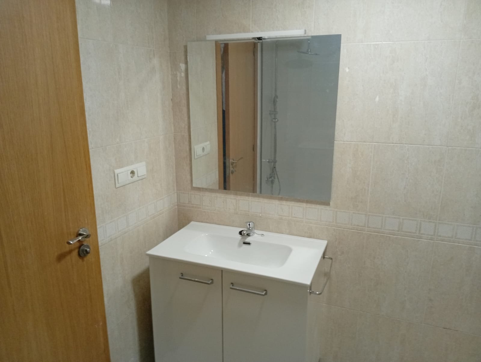 Piso en alquiler en La Pobla De Vallbona, Valencia