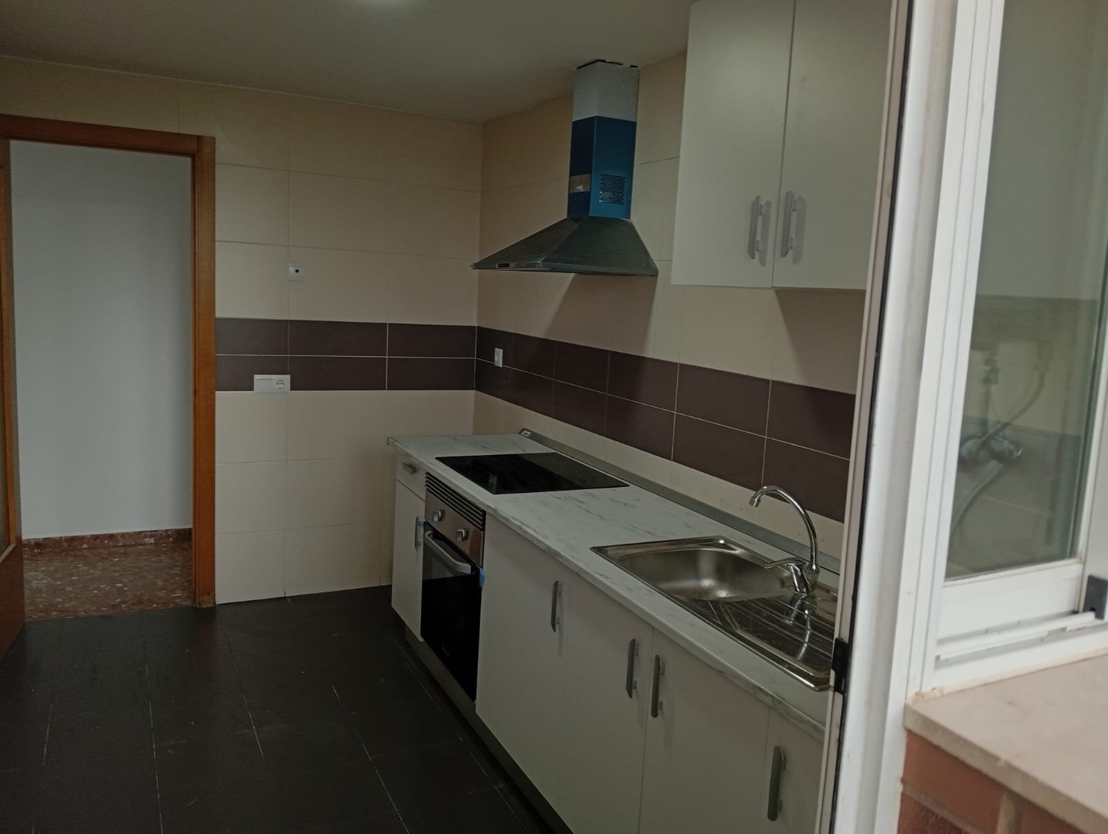 Piso en alquiler en La Pobla De Vallbona, Valencia