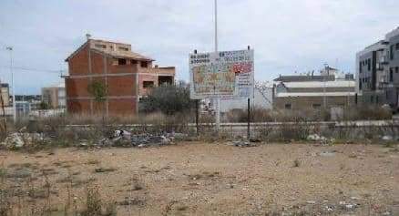 Urbano (Solar) en venta  en Calle Pío Baroja, Cheste, Valencia