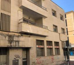 Piso en venta en Calle Trinidad Villena Alicante