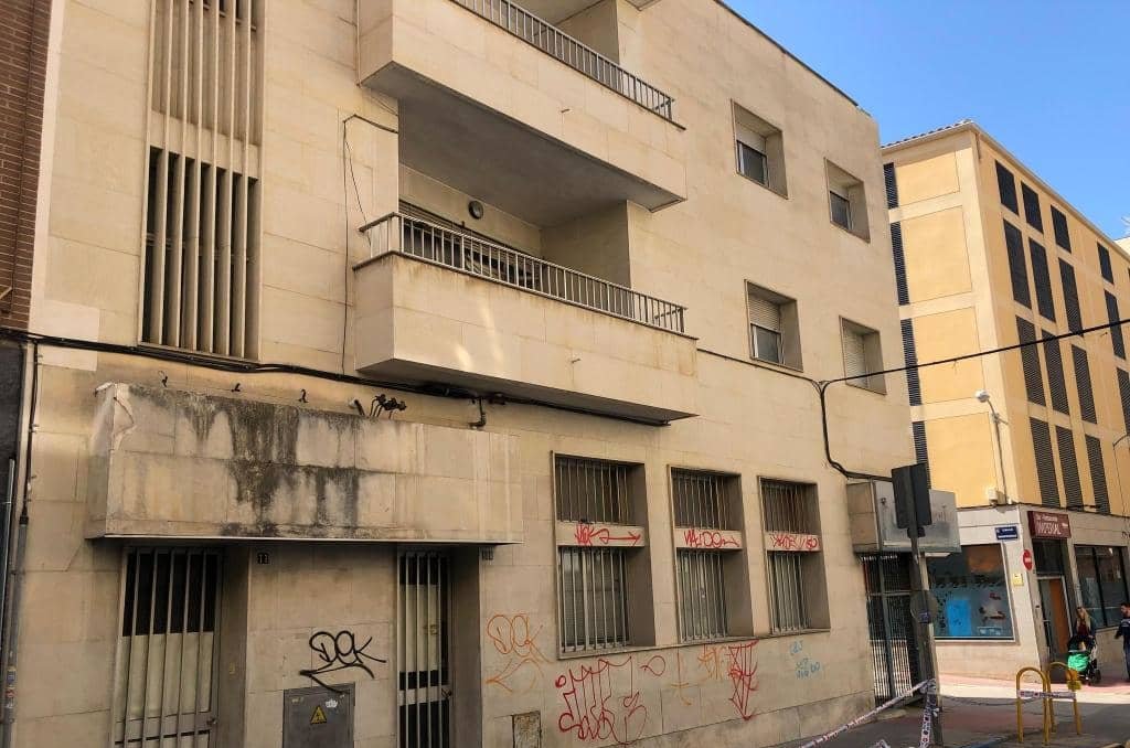 Piso en venta en Calle Trinidad Villena Alicante