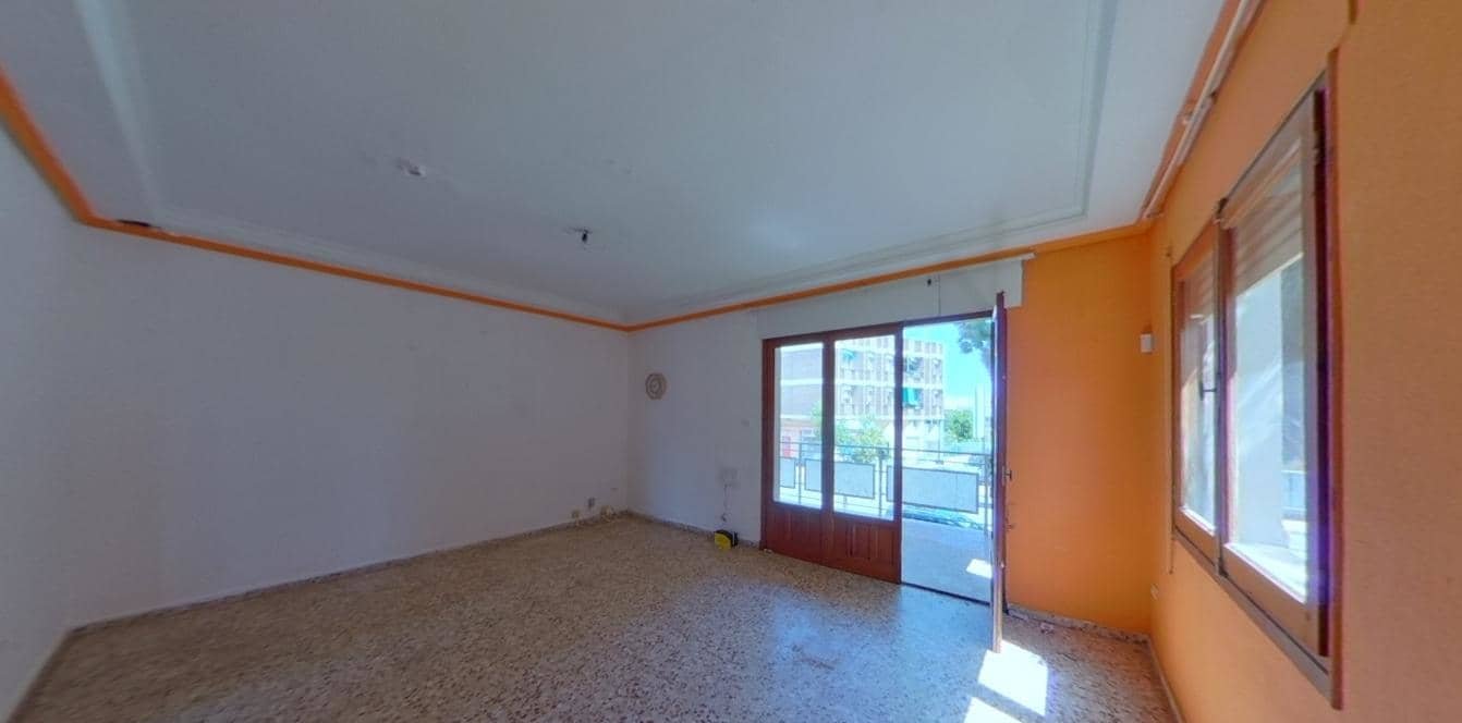 Piso en venta en Avenida Romeria Virgen Del Carmen San Pedro Del Pinatar Murcia