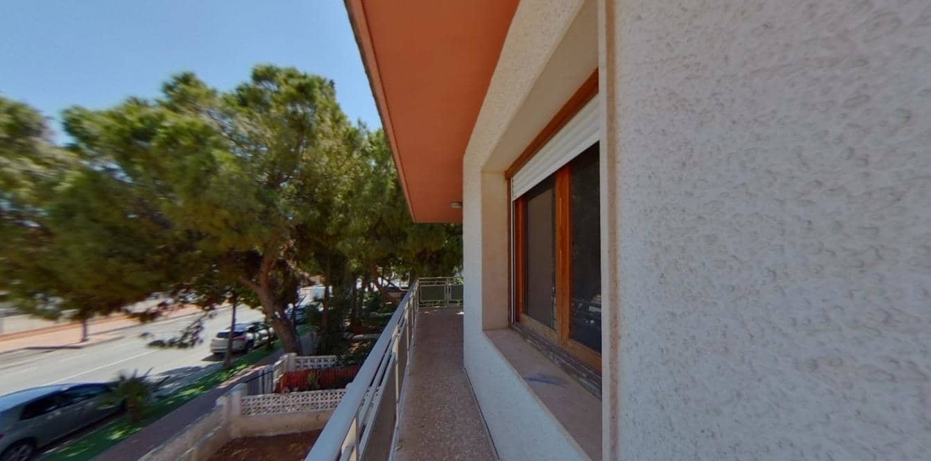 Piso en venta en Avenida Romeria Virgen Del Carmen San Pedro Del Pinatar Murcia