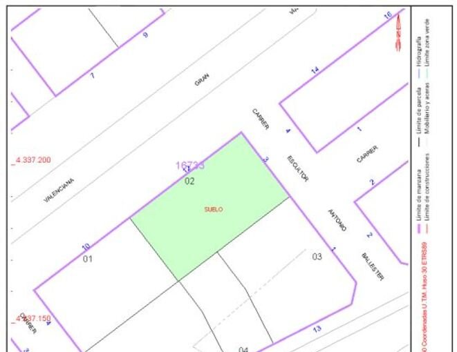 Urbano Solar en venta  en Calle Comunidad Valenciana Alzira Valencia