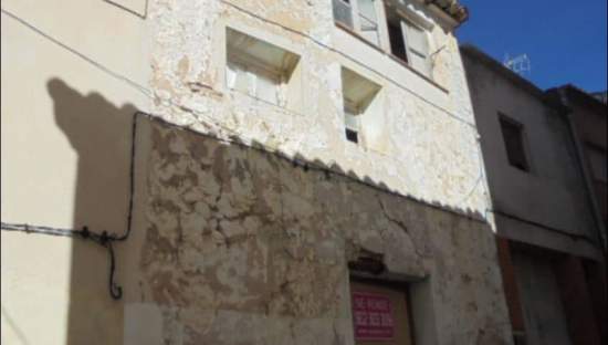 Unifamiliar Adosada en venta  en Calle Tetuan Caudiel Castelln