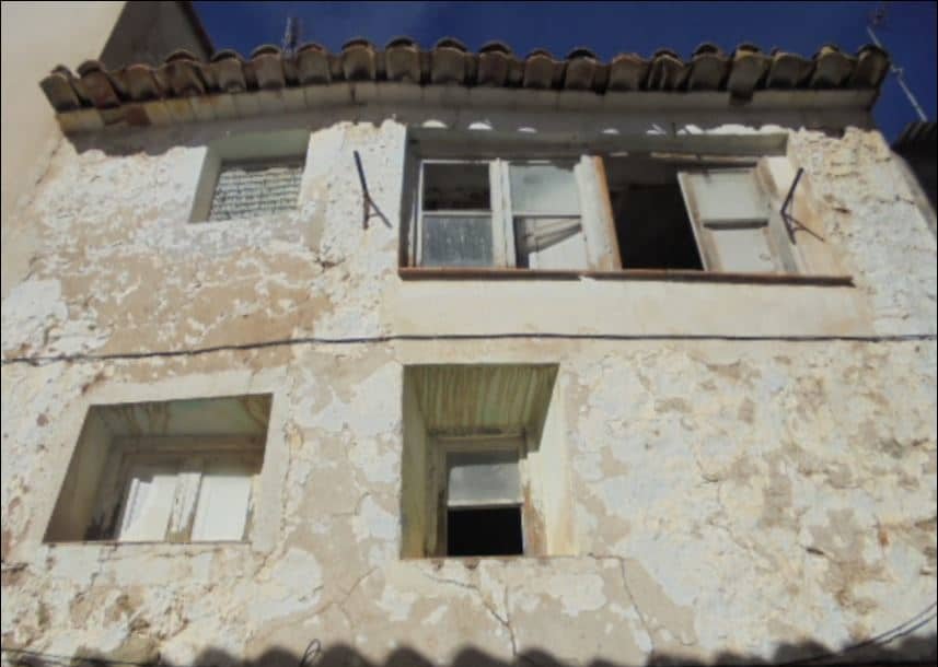 Unifamiliar Adosada en venta  en Calle Tetuan Caudiel Castelln