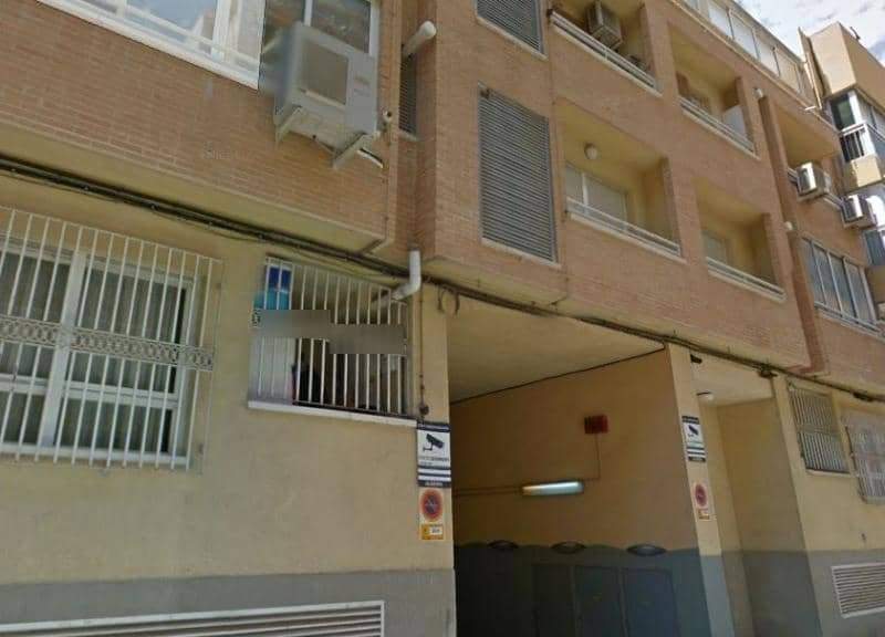 Garaje en venta  en Calle Alferez Diaz Sanchis Alicante Alicante