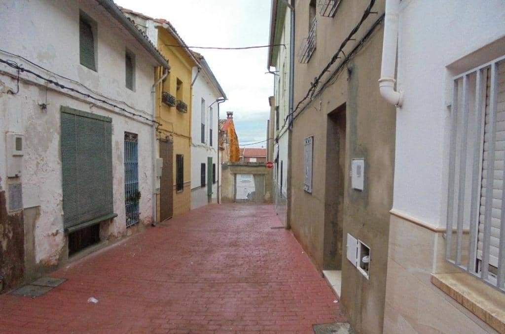 Unifamiliar Adosada en venta  en Calle Rafael Penalba Rotgl I Corber Valencia