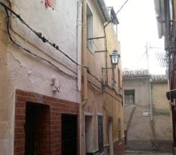 Unifamiliar Casa De Pueblo en venta  en Calle La Rambla, Villena, Alicante