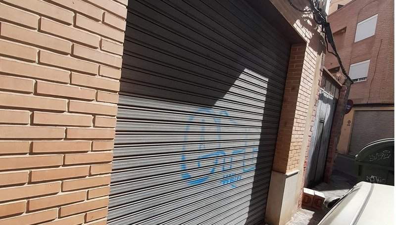 Local en Sagunto, Valencia