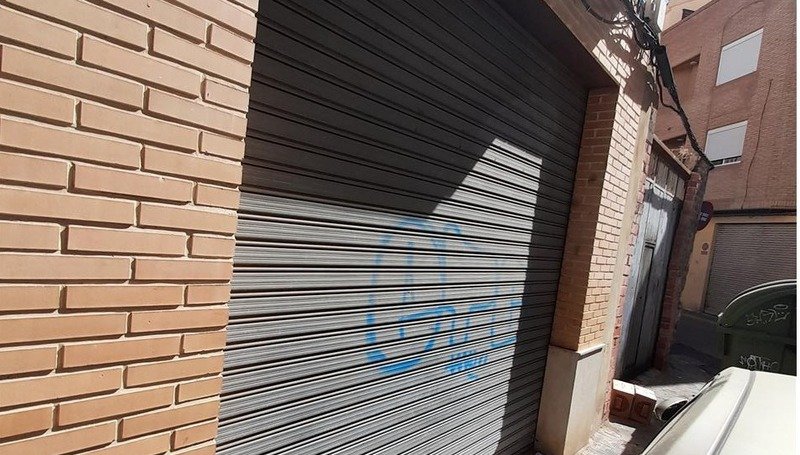 Local en Sagunto, Valencia