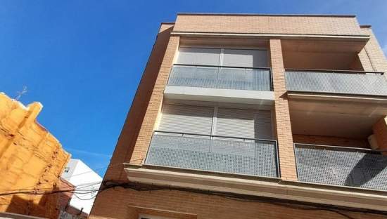 Local en Sagunto, Valencia