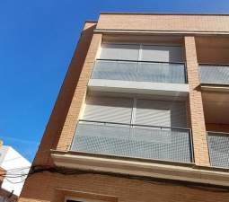 Local en Sagunto, Valencia