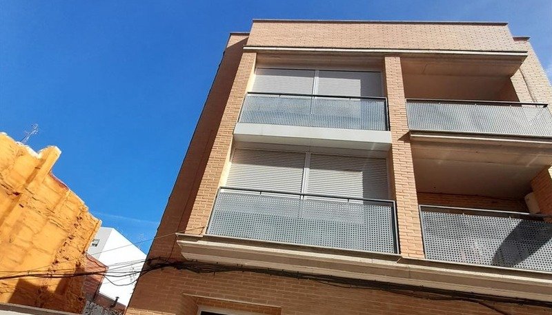 Local en Sagunto, Valencia