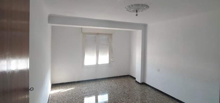 Piso en venta  en Calle Romero Rojales Alicante