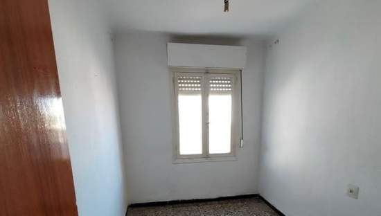 Piso en venta  en Calle Romero Rojales Alicante