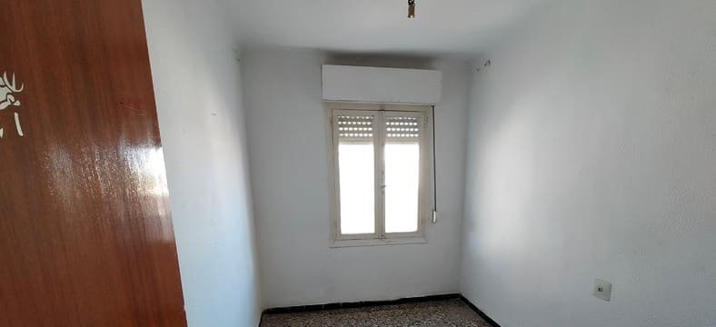 Piso en venta  en Calle Romero Rojales Alicante