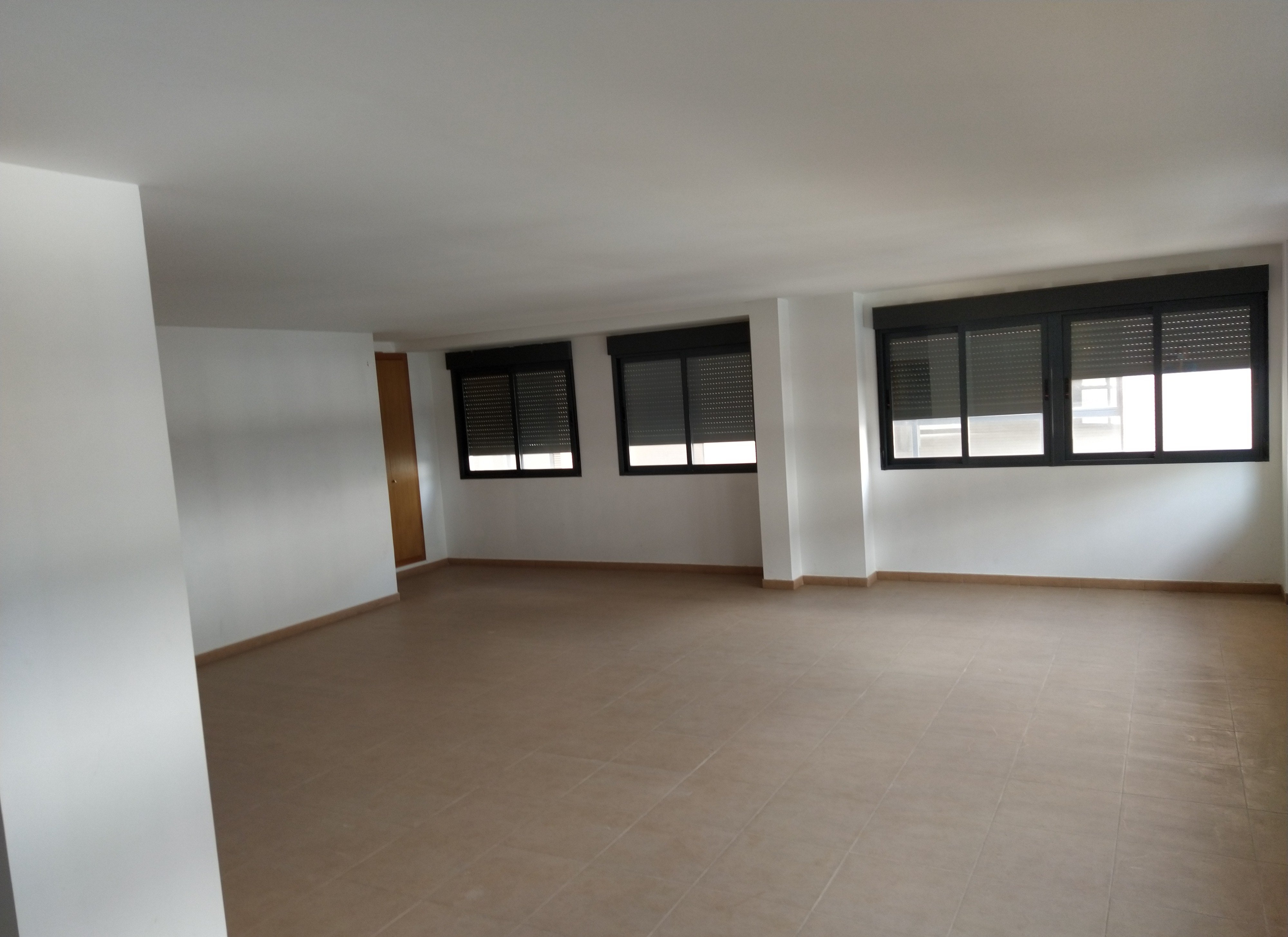 Compra local comercial por 86000 de 75m en condiciones de restauracin en cquevedo Castelln de la PlanaCastell de la Plana