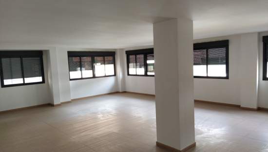 Compra local comercial por 86000 de 75m en condiciones de restauracin en cquevedo Castelln de la PlanaCastell de la Plana