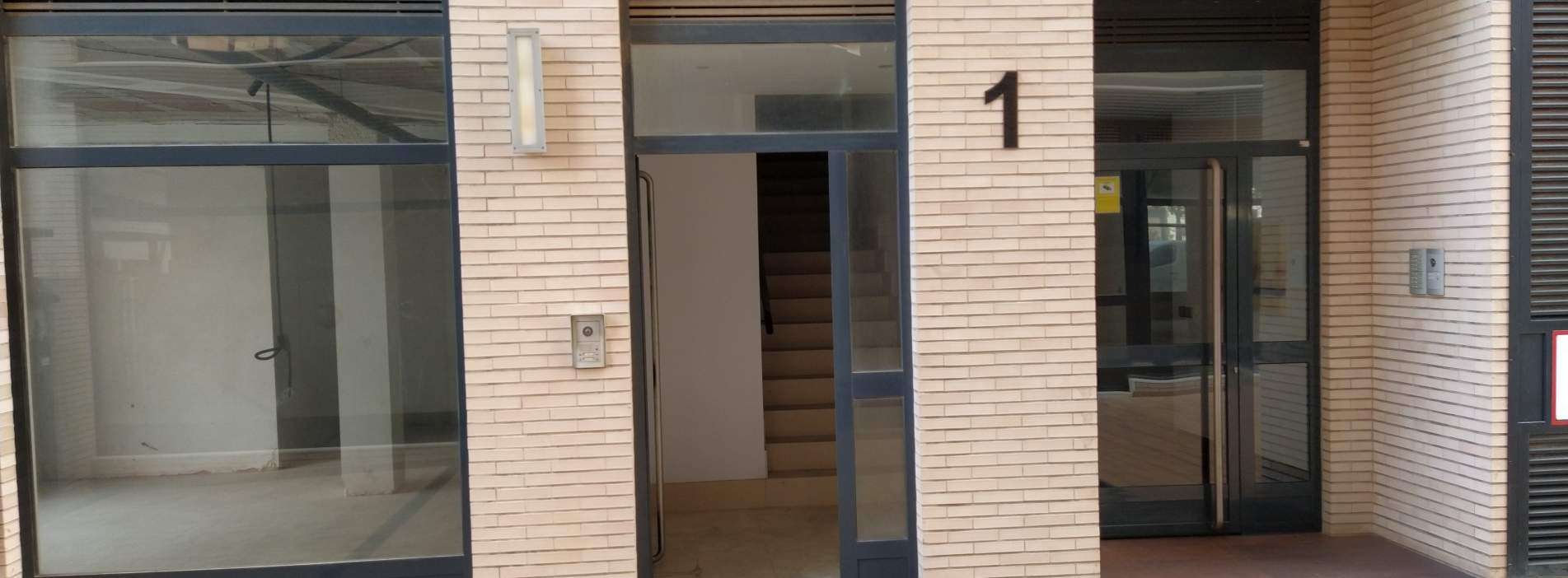 Compra local comercial por 86000 de 75m en condiciones de restauracin en cquevedo Castelln de la PlanaCastell de la Plana