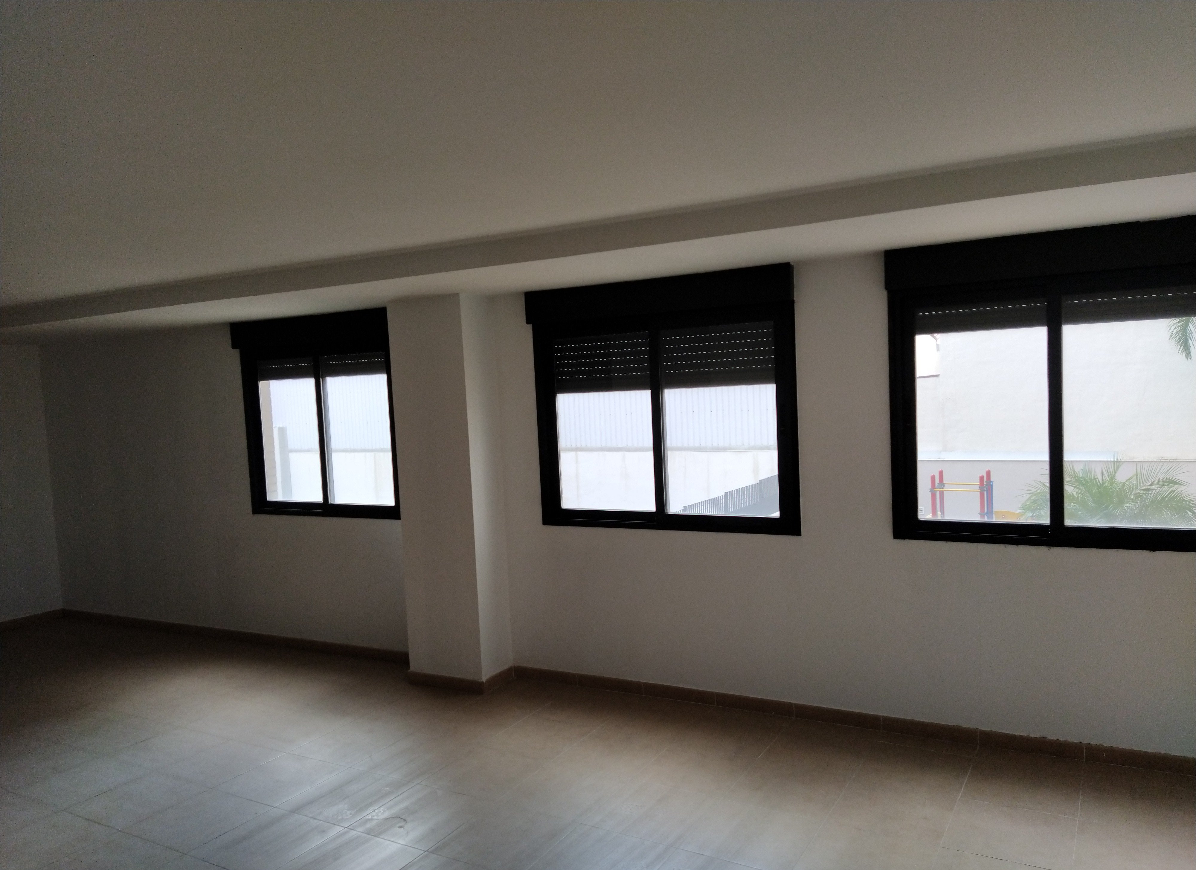 Compra local comercial por 86000 de 75m en condiciones de restauracin en cquevedo Castelln de la PlanaCastell de la Plana