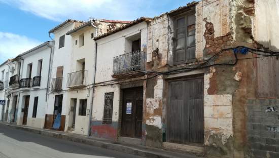 Unifamiliar Casa De Pueblo en venta  en Calle Mayor, Torres Torres, Valencia