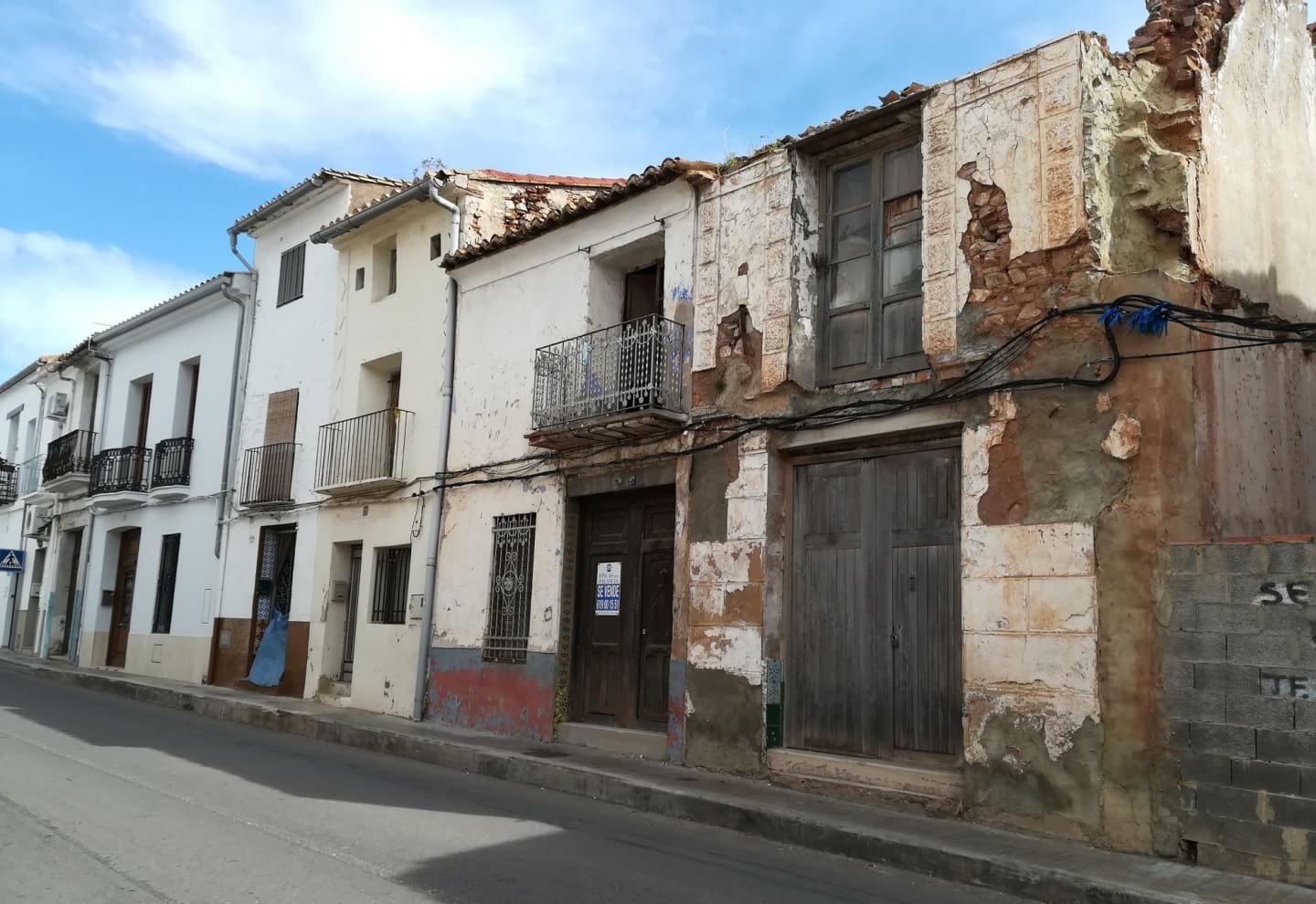 Unifamiliar Casa De Pueblo en venta  en Calle Mayor, Torres Torres, Valencia