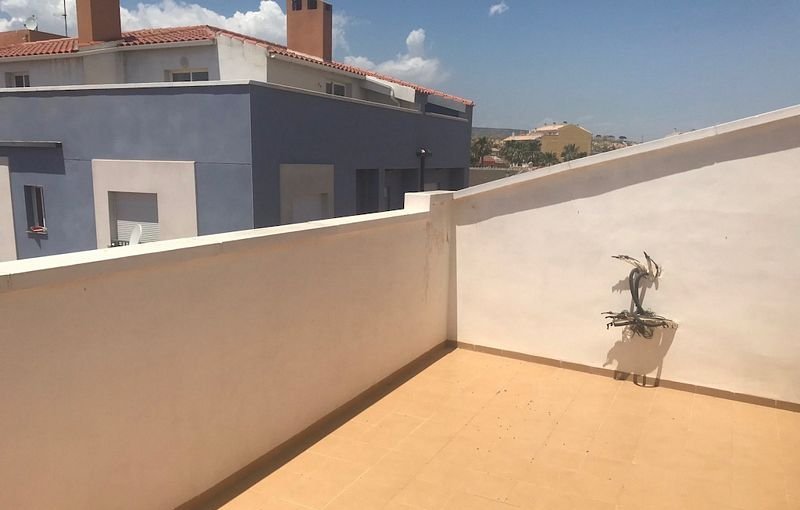 Piso en venta en calle mayor en Murcia por 116000 con 148m y 3 habitaciones