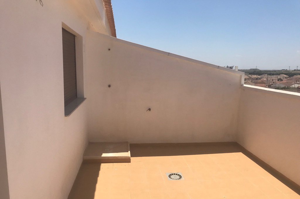 Piso en venta en calle mayor en Murcia por 116000 con 148m y 3 habitaciones