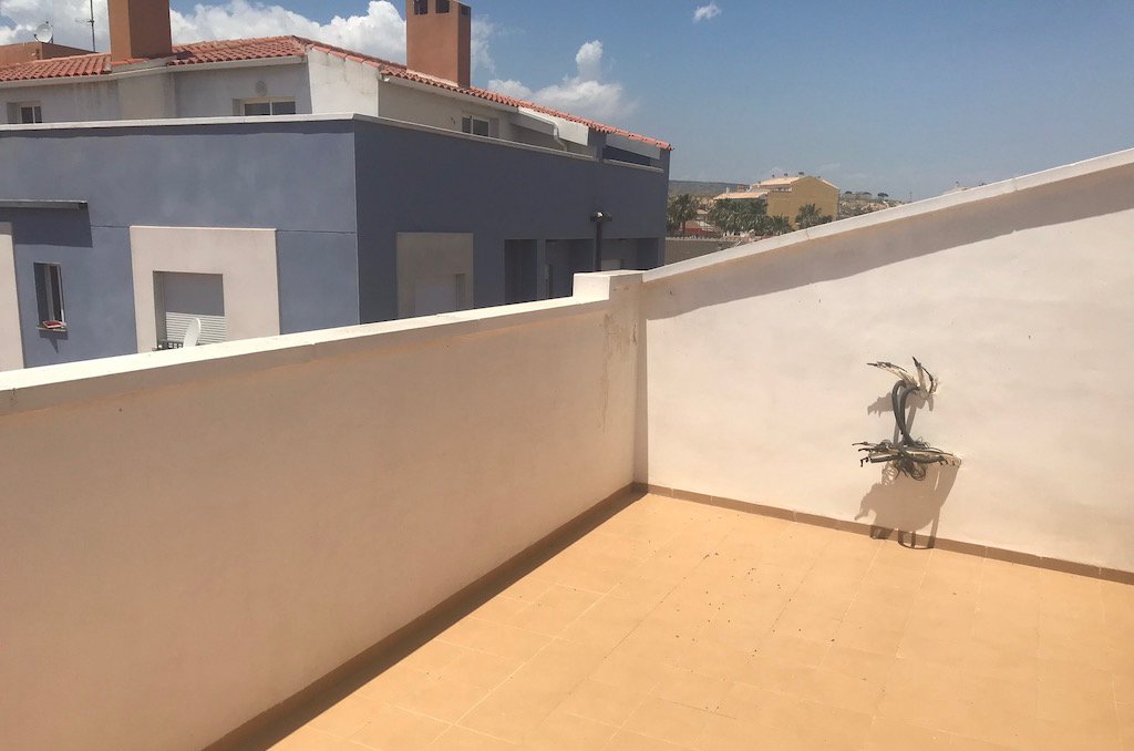 Piso en venta en calle mayor en Murcia por 116000 con 148m y 3 habitaciones
