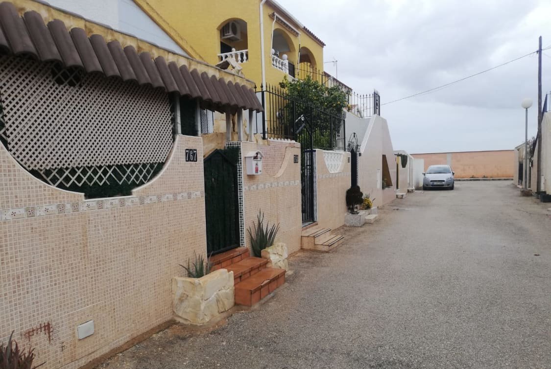 Chalet adosado en venta en Calle Cibeles Ur. Oasis, Bajo, 30710, Alcazares Los Murcia