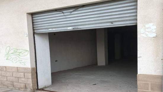 Local Comercial en venta  en Calle Clemente Gosalvez Torrevieja Alicante