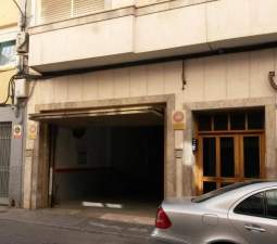 Garaje en venta en Calle Goya Novelda Alicante