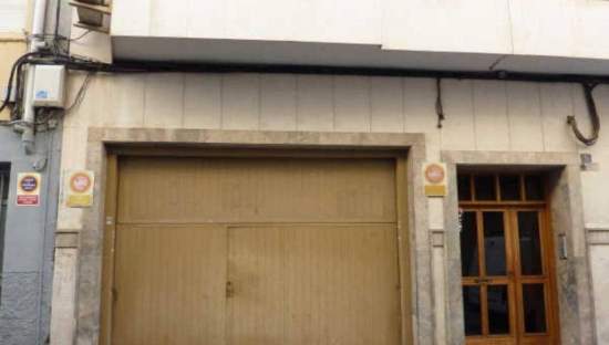 Garaje en venta en Calle Goya Novelda Alicante