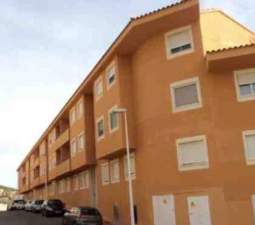 Garaje en venta  en Calle Joanot Martorell, Onil, Alicante