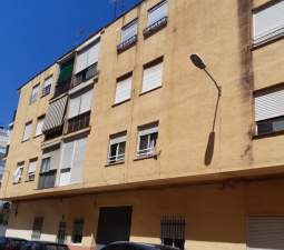 Piso en venta  en Calle Benegida Alberic Valencia