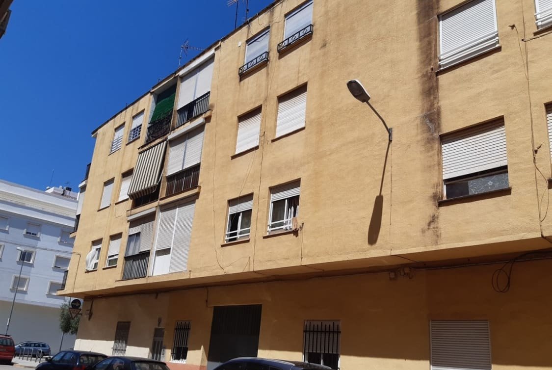 Piso en venta  en Calle Benegida Alberic Valencia