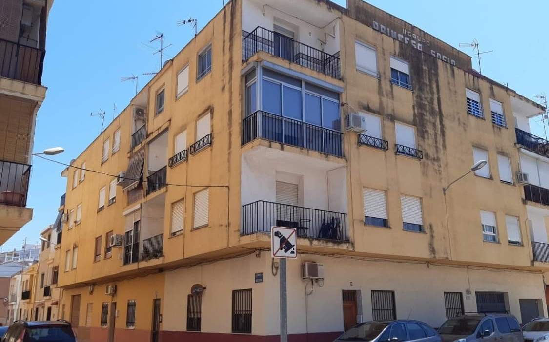 Piso en venta  en Calle Benegida Alberic Valencia