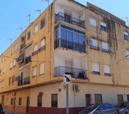 Piso en venta  en Calle Benegida Alberic Valencia