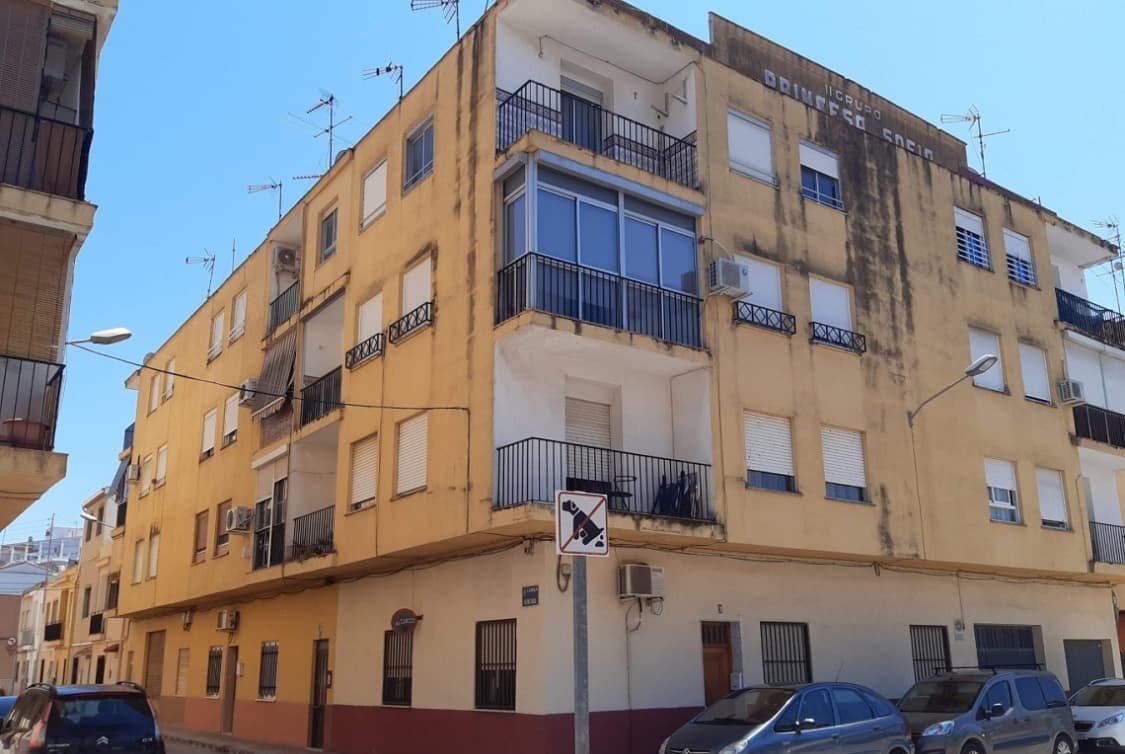 Piso en venta  en Calle Benegida Alberic Valencia