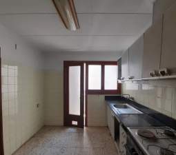 Piso en venta  en Calle Benegida Alberic Valencia