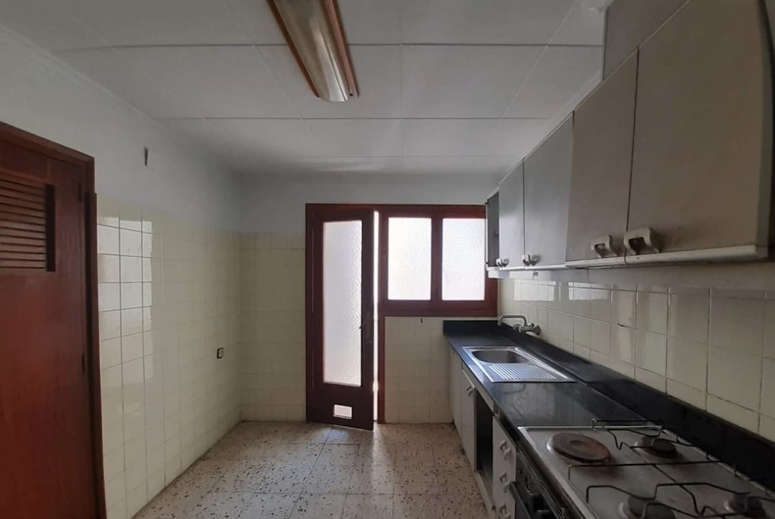 Piso en venta  en Calle Benegida Alberic Valencia