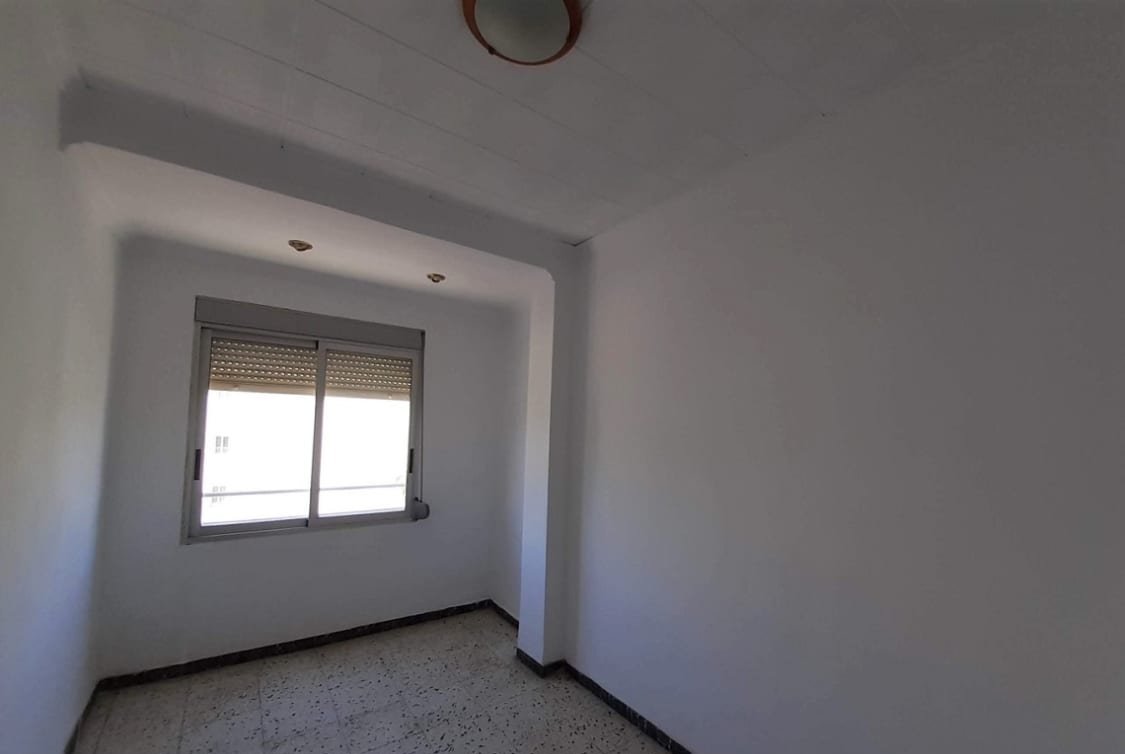 Piso en venta  en Calle Benegida Alberic Valencia